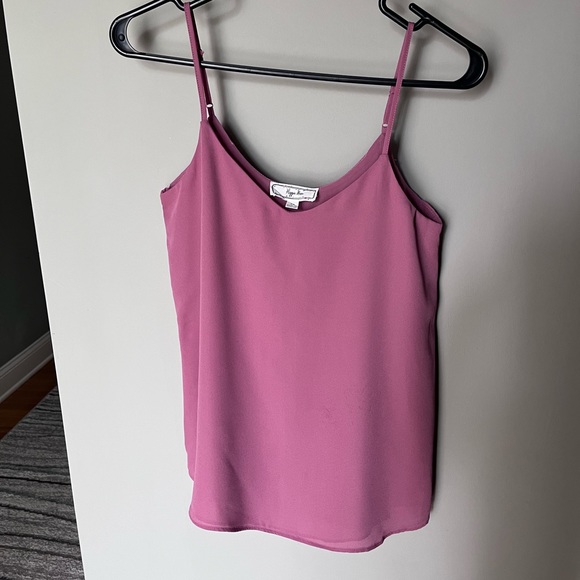 🌸Hippie Rose V-Neck Cami🌸 - Picture 2 of 5